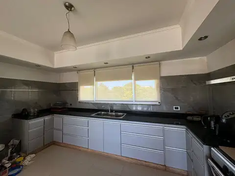 Casa en venta en Lezama