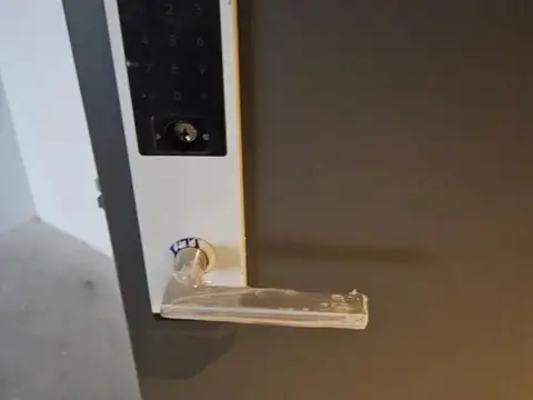 AV. DEL LIBERTADOR 6328 , Piso 4