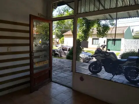 Local en Venta 15 años