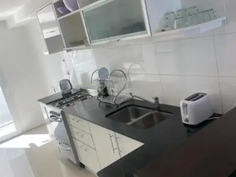 Amplio departamento frente al mar