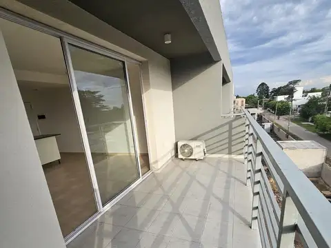 Departamento en Venta en 2000 Sur, USD 30.000