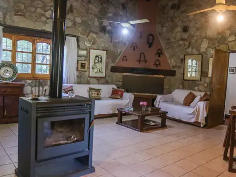 Se vende espectacular casa + depto en Villa de las Rosas, Traslasierra, Cordoba