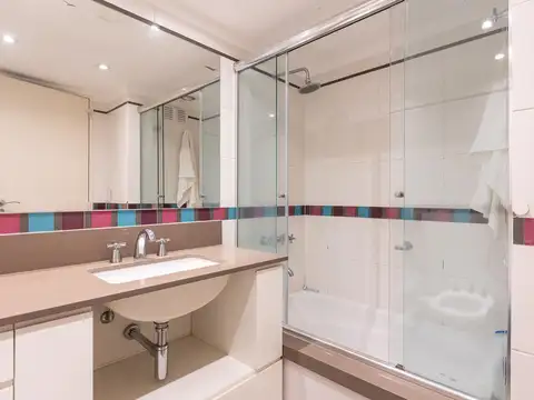 Departamento en Venta con 2 cocheras