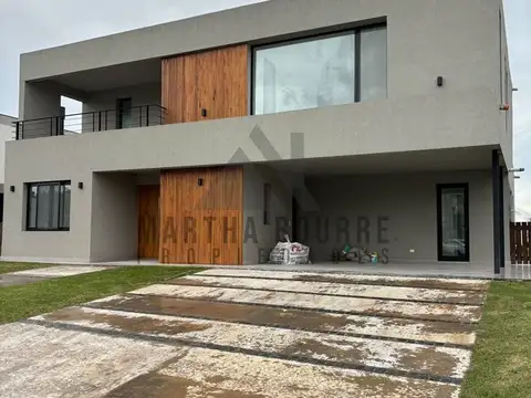Casa en Venta en Pilara, USD 520.000