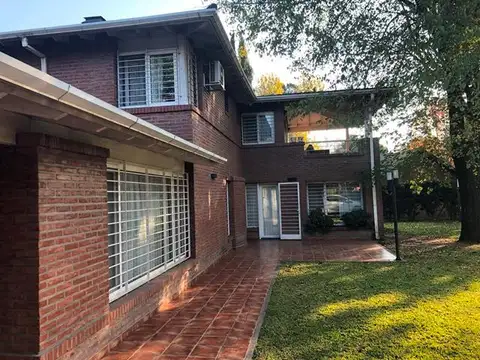 Casa en Venta de 4 dormitorios