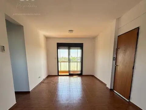 Departamento en Alquiler de 4 ambientes