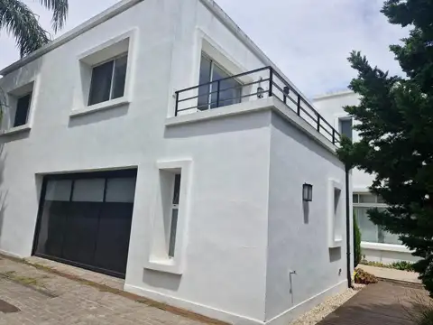 Casa en Venta en Boulogne, USD 950.000