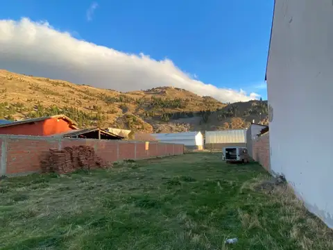 Terreno de 468 m2 en calle Pintor Antunez