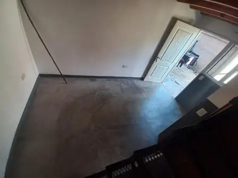 Departamento en Alquiler en Pablo Nogues, $ 300.000