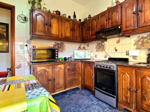 Depto Tipo Casa en Venta 56 años