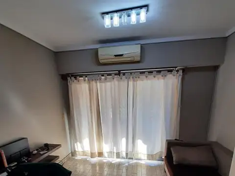 Sarmiento 592 , Piso 1