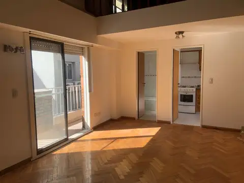 VENTA DUPLEX 2 AMB 2 BALCONES Y COCHERA EN OLIVOS