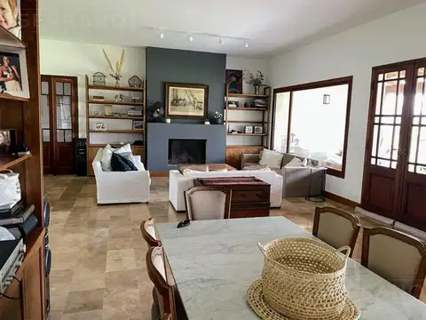 Alquiler Febrero Casa con piscina Vista al Golf, Estancias del Pilar