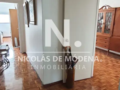 En venta departamento de 2 Dormitorios en Montevideo- Centro