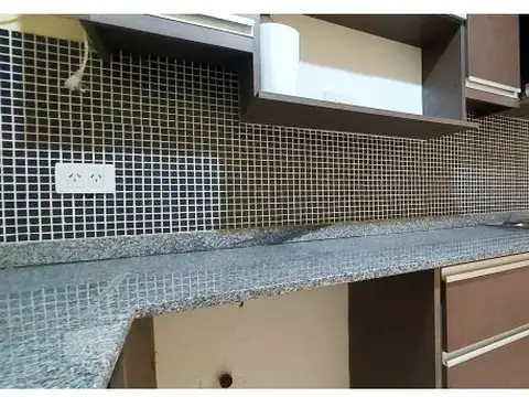 Depto Tipo Casa en Venta 4 años
