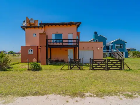 Casa en venta 4 amb Camet Norte  Apta Crédito