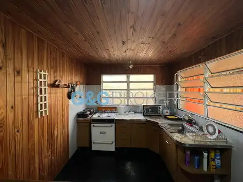 Casa 4 ambientes con 1 baño