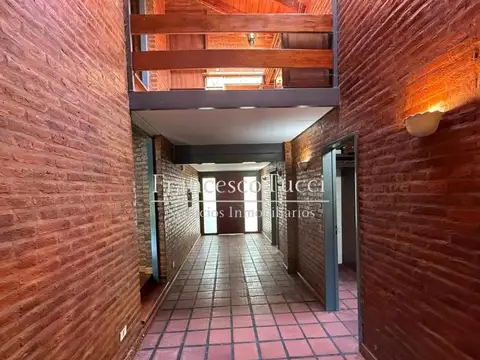 Casa en Venta de 5 dormitorios