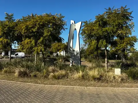 Puertos del Lago Costas al Agua 100