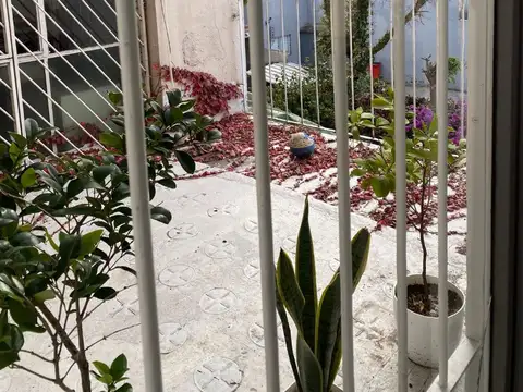 Av Maipu 2200, Piso 1