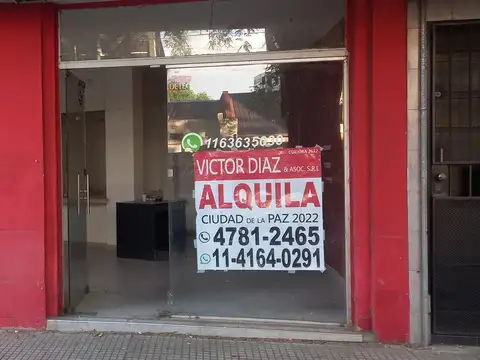 Local en Alquiler Via Púb.