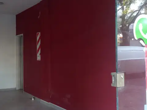 Local en Alquiler en Belgrano, $ 800.000