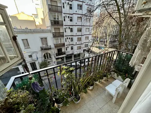 Altmte Brown 1900, Piso 0