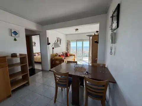 Avenida 1 entre Paseo 138 y 139.