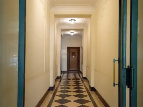 Gurruchaga 2400, Piso 1