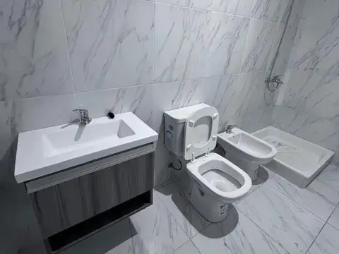 Departamento 5 ambientes con 3 baños