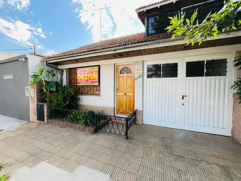 casa alquiler martinez 2 dormitorios garage.