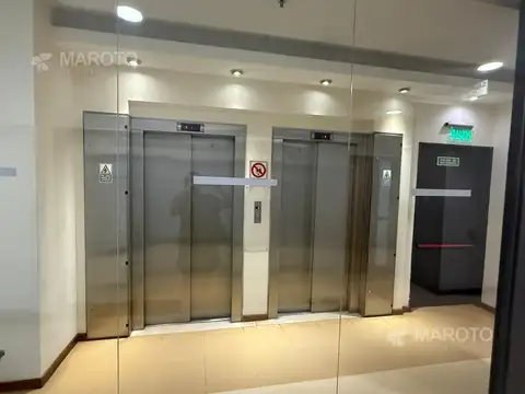 Oficina 3 ambientes con 1 baño