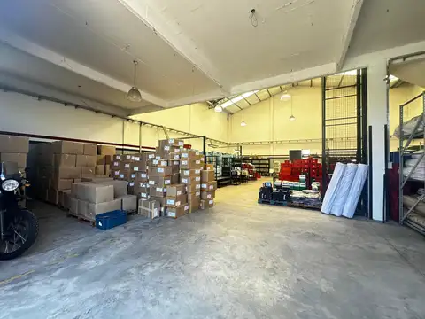 Galpón en Lanús Oeste