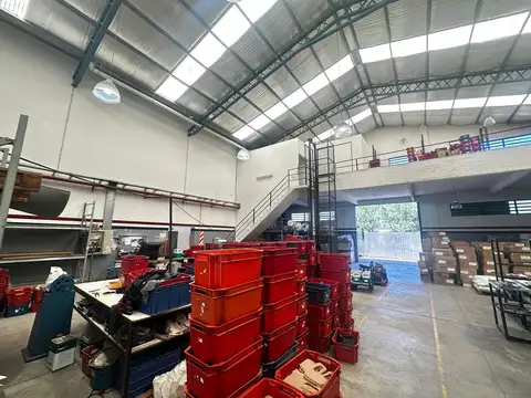 Galpón en Lanús Oeste