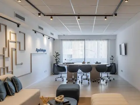 Oficina en Alquiler en Centro, $ 980.000