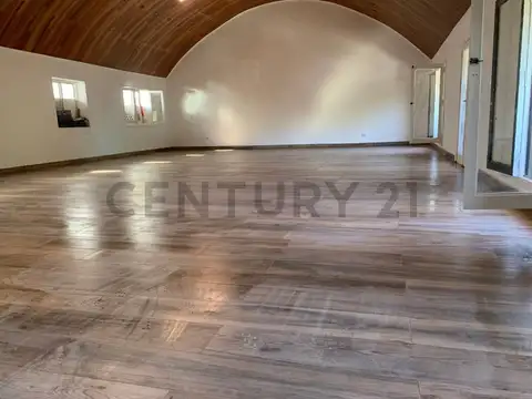 ALQUILER LOCAL COMERCIAL SAN MARTIN DE LOS ANDES . CASCO CENTRICO