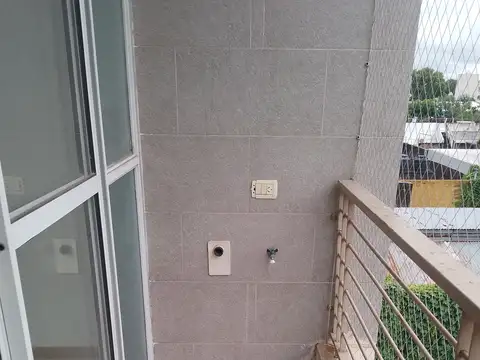 Departamento en Alquiler en Luis Agote, $ 280.000