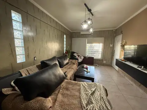 PH en Lomas del Mirador Terraza Patio Cochera Cocina Quincho 4 ambientes