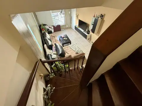 Depto Tipo Casa en Venta con 1 cocheras