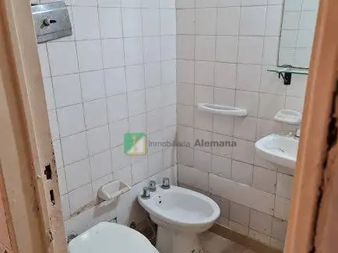 Venta - Departamento-monoambientes c/patio -Villa Ballester