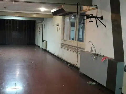 Local en Venta 70 años