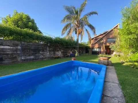 Venta Casa 4 amb Hurlingham Pileta Parque APTO CREDITO