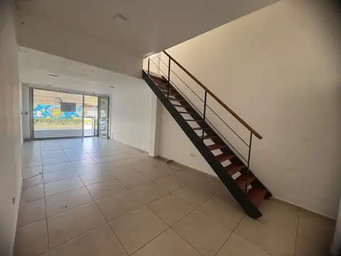 AV. JUAN DOMINGO PERÓN 1800