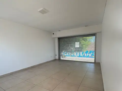 Local en Alquiler en Villa Gobernador Galvez, $ 85.000