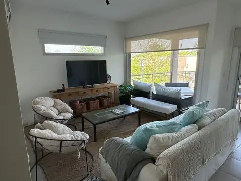 Departamento 3 ambientes con 2 baños