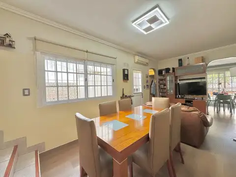 VENTA PH 3 AMBIENTES SIN EXPENSAS C/PATIO Y BALCON