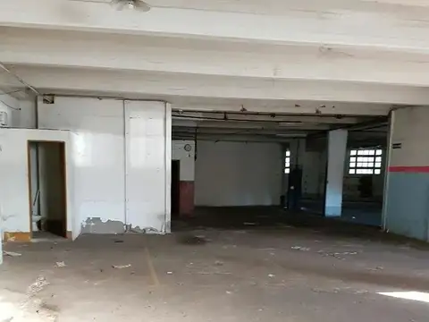 GRAN GALPON /DEPOSITO VENTA BECCAR  (METROS DE AV)