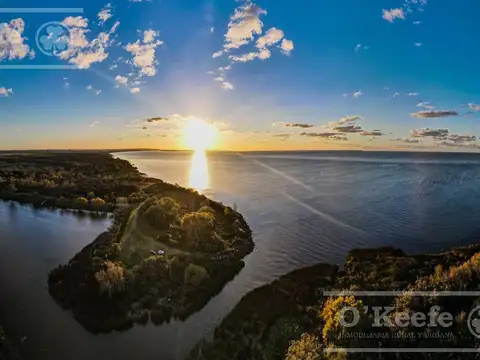 Terreno en Venta de 923,0 m2