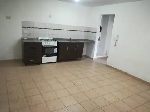 Fonrouge 400, Piso 1