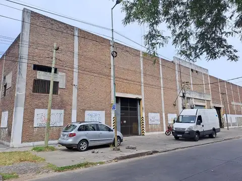 Galpon en Venta en Haedo, USD 1.800.000